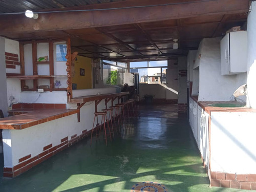 Posada En Venta Tucacas
