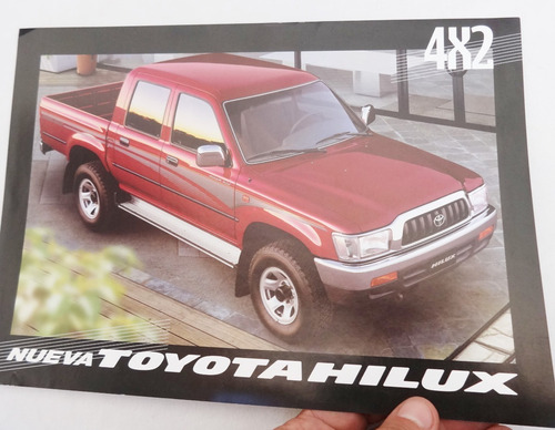 Folleto Toyota Hilux Catalogo Auto No Manual 4x2 Pick Up Dc 