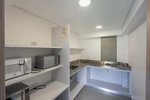 Oficina En Arriendo/venta En Chico Norte. Cod A1105032