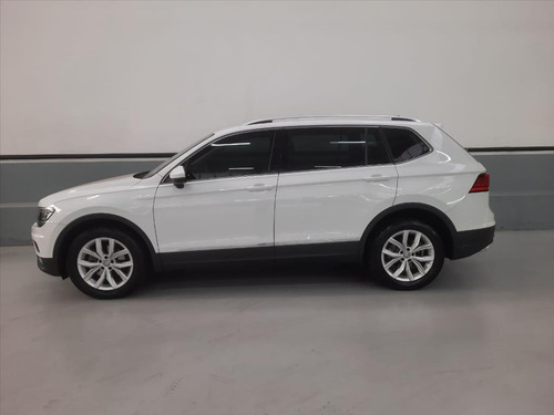 Imagem 7 de 12 de Tiguan 1.4 250 Tsi Total Flex Allspace Comfortline Tiptronic
