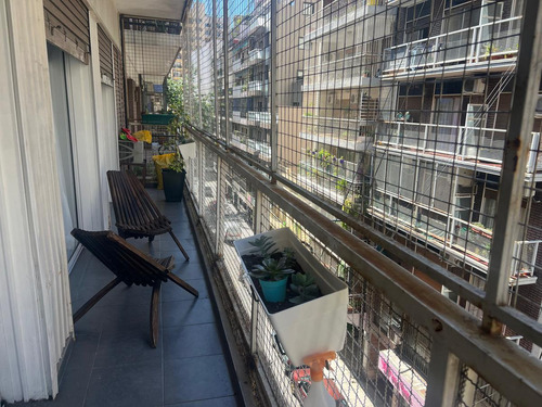 Venta Departamento Caballito 4 Ambientes Semi Piso Con Balcón Y Cochera  