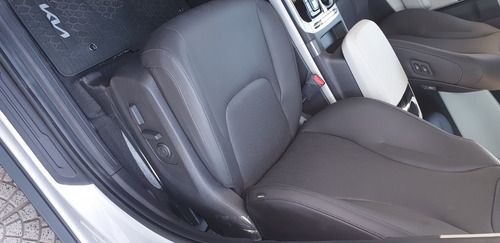 Imagen 13 de 22 de Kia Carnival Sx 2.2 A/t Crdi Prem C/techo Ld