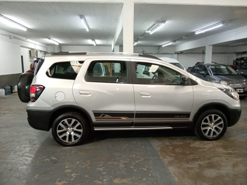 Imagen 10 de 25 de Chevrolet Spin Active