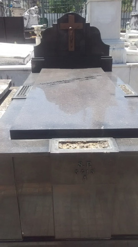 Vendo Carneira 3 Gavetas Cemitério São João Batista Rj