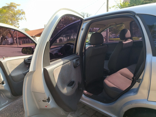 Chevrolet Corsa 1.8