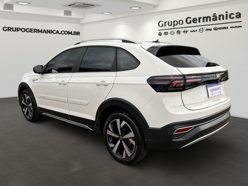 Volkswagen Nivus 1.0 200 TSI TOTAL FLEX HIGHLINE AUTOMÁTICO