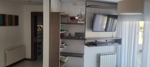 Venta. Casa 4 Dormitorios. San Luis, Country Los Quebrachos Golf