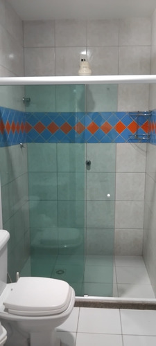 Vende-se Uma Casa Térreo E Primeiro Andar, Em Pernambués