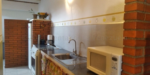 Imagen 12 de 30 de Casa En Venta En Cabudare Lara * Jr * Código 21-14137