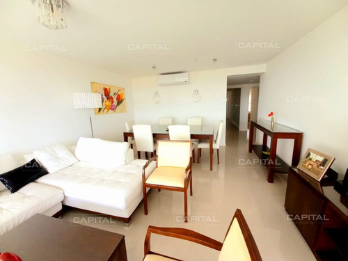 Imagen 4 de 20 de Apartamento Frente Al Mar En Venta Dos Dormitorios Y Servicio - Punta Del Este Mansa