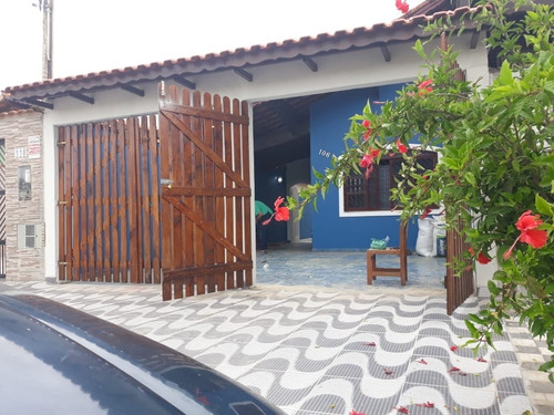 Imagem 2 de 14 de 4875- Casa 3 Dormitórios Bem Localizada Em Mongaguá