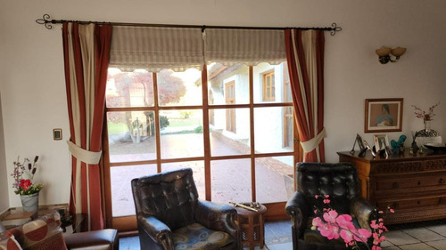 Magnifica Casa Colonial En Hermosa Parcela De Agrado