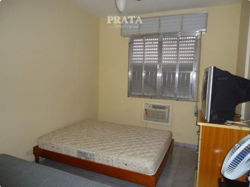 Imagem 4 de 9 de Gonzaga Santos 2 Dorms, Cozinha Armários, Área, 1 Vg Coletiva - V398440