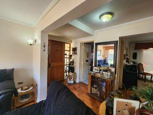 Casa 3 Niveles Lomas San Sebastián Concepcion