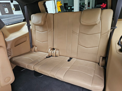 Cadillac Escalade 6.2 Plinum 4x4 At