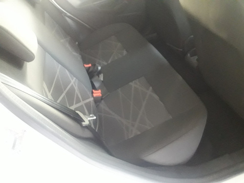 Ford Fiesta Kinetic Design 1.6 S 120cv 2015