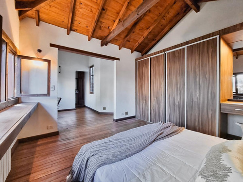 Imagen 7 de 29 de Unico Ph Estilo Antiguo En Belgrano - 3 Ambientes - Cava Vinos Y Parrilla Propia