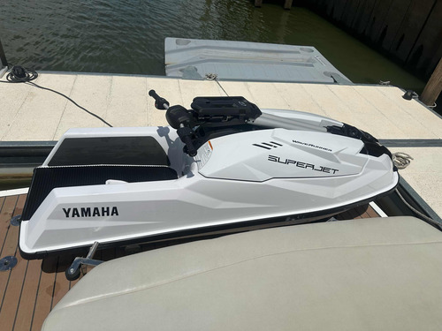 Jet Ski Yamaha Súper Jet