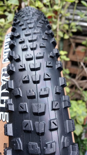 Imagen 9 de 10 de 2 Llantas Maxxis 27.5*2.25 Rekon Race Talón Convencional/exo