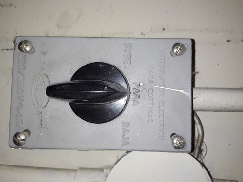 Imagen 4 de 6 de Motor Para Persiana Metalica - 1hp -