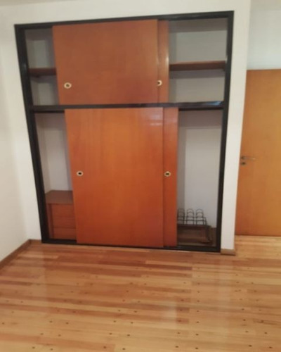 Departamento En Venta En Liniers