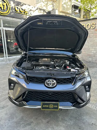 Toyota Fortuner Sw4 2025