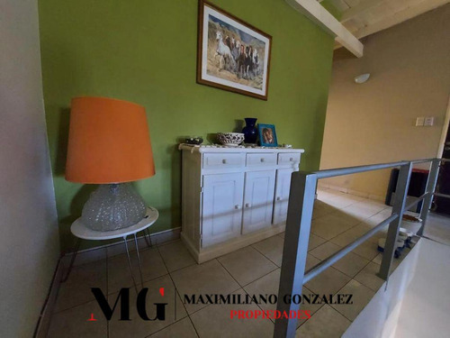 Casa En Venta, 5 Ambientes - El Trébol