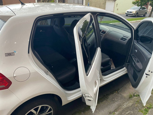 Imagem 3 de 8 de Volkswagen Fox 1.6 Msi Highline 16v Flex 4p Manual