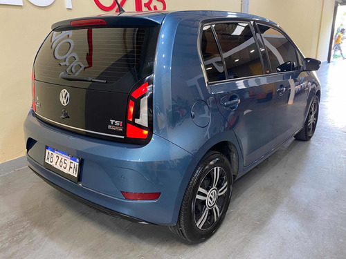Volkswagen Up! 2017 1.0 High Up! 75cv 5 P
