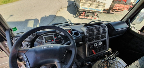 Imagem 6 de 6 de Iveco Stralis 420 6x2