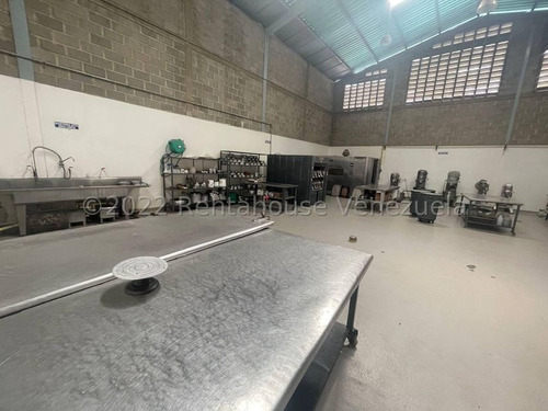 Imagen 11 de 30 de Maritza Lucena Asesora De Confiana En Renta House Alquila Con Excelente Oportunidad De Desarrollo Edificio En El Centro De Barquisimeto, (04245105659)mls 23-6687