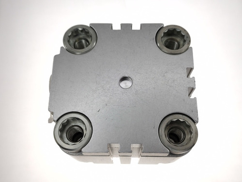 Cilindro Piston Neumático Festo Advu-63-15-a-p-a Mn. 156646