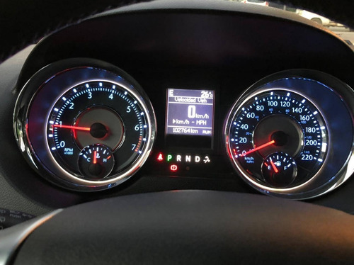 Imagem 13 de 15 de Chrysler Town & Country Touring 3.6 V6
