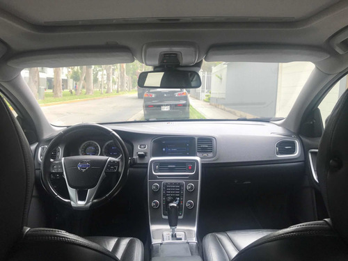Volvo S60 T6