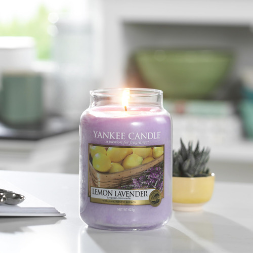 Vela En Tarro Limón Y Lavanda 623 G Candelas Aromáticas