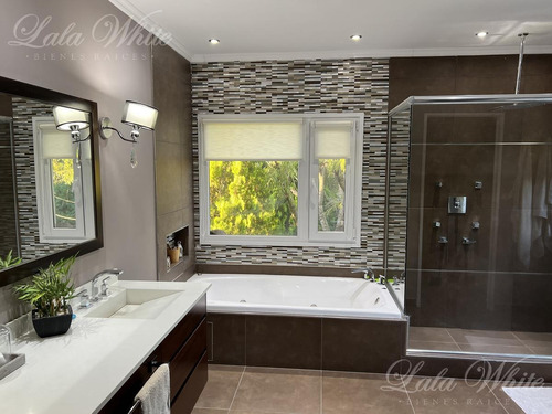 Imagen 11 de 15 de Venta - Casa De 5 Amb. En Echeverría Del Lago