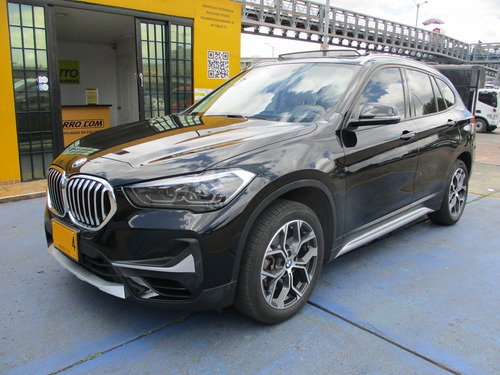 BMW X1 SDRIVE 20i  2000CC AT AA