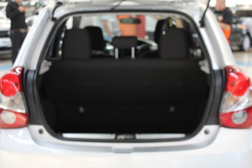 Imagem 4 de 15 de Toyota Etios 1.3 X 16v 2020