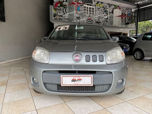 Fiat Uno Uno Vivace 1.0 8V (Flex) 4p