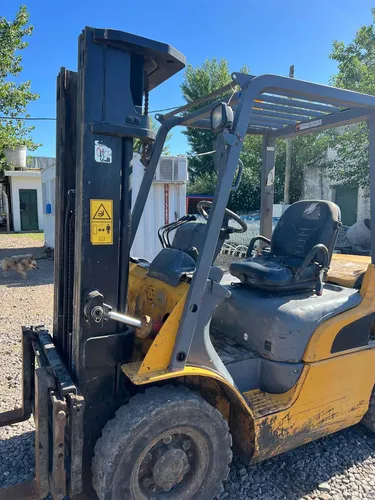 Autoelevador Cat Dp25n 2500kg 2.5tn