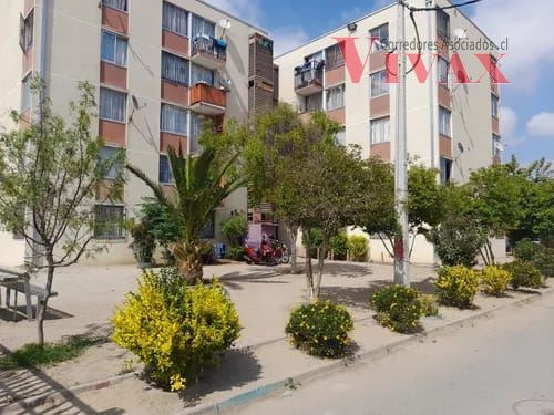 Oportunidad Departamento En Venta De 2 Dorm. En Cerro Navia