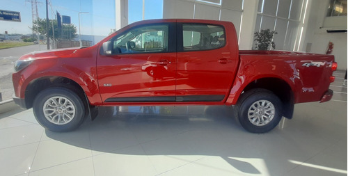 Imagen 9 de 25 de Chevrolet S10 Lt 4×2 Manual 2.8t Diesel Cabina Doble 2023 Ep