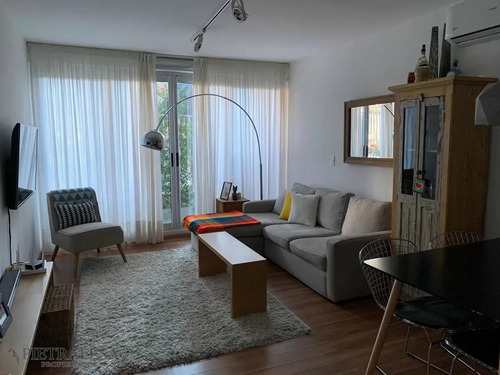 Apartamento En Venta - 3 Dormitorios - 2 Baños Con Terraza Y Patio - Garaje - 26 De Marzo - Pocitos