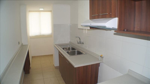 Imagen 14 de 15 de Departamento En Venta 2 Dorm. Cercano A Metro Lo Vial