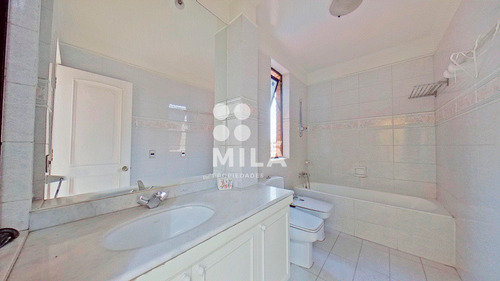 Elegante Y Exclusivo 1 Depto Por Piso, Vistas, 3 Est + B