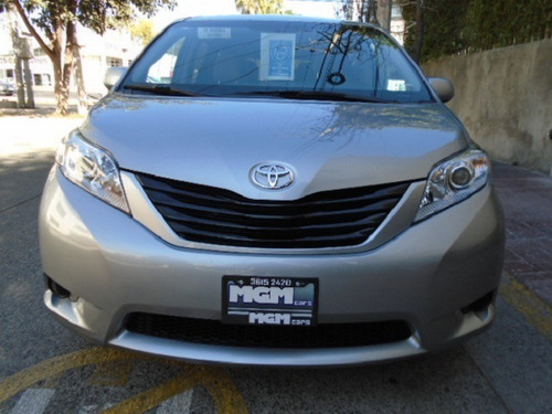 Toyota Sienna Le 2017 Nuevecita!!!