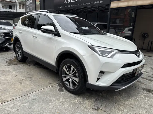 Toyota Rav4 Street Tp 2000cc 4x2 5p