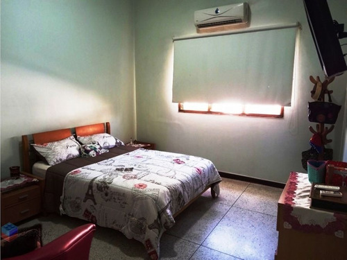 Imagen 18 de 21 de Rienaldo Machuca Vende Casa, Prebo Ii. Cod-6001798