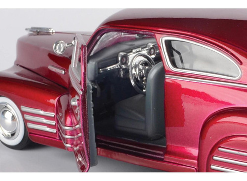 Coche Diecast 1948 Chevy Aerosedan Fleetline Rojo 1/24