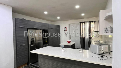Casa En Venta En Campo Claro 3 Niveles Caracas Angela Tochon